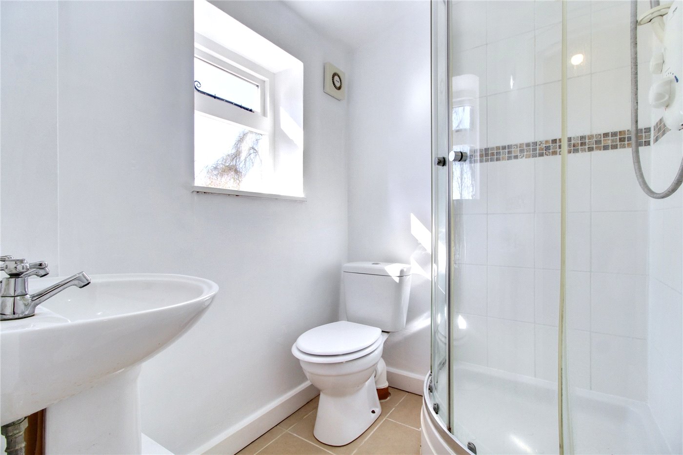 Gf Shower Room